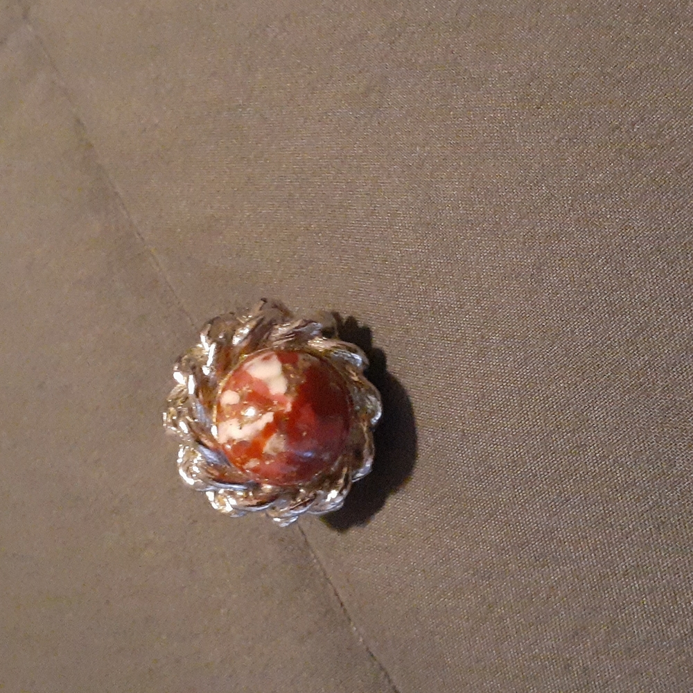 Silver Plated Ring with multiple colors design on band. (Small) (L9 184)